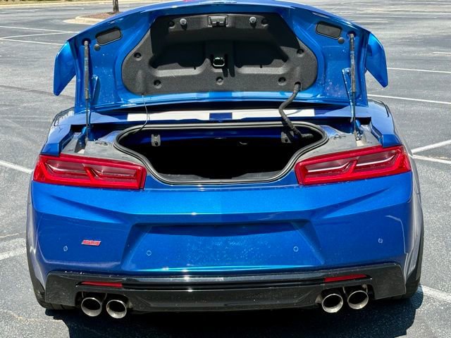 Used 2017 Chevrolet Camaro SS RWD image 17