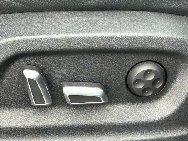 Used 2015 Audi Q5 3.0T Premium Plus w/ Technology Package image 36