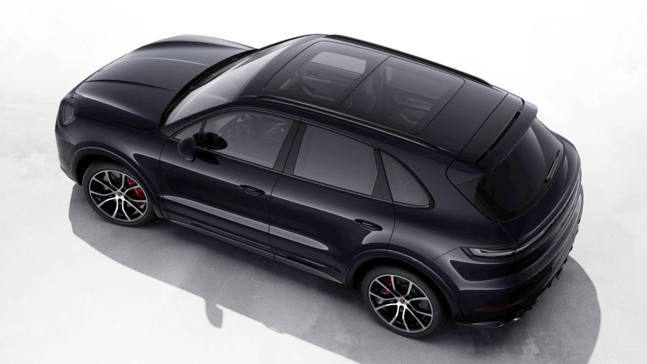 New 2026 Porsche Cayenne GTS AWD/4WD image 4
