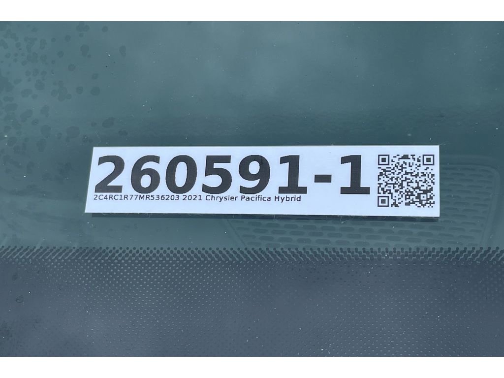 Used 2021 Chrysler Pacifica Touring w/ Uconnect Theater Family Group image 20