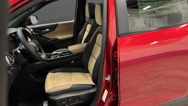 New 2026 Chevrolet Equinox ACTIV w/ Convenience Package III image 9