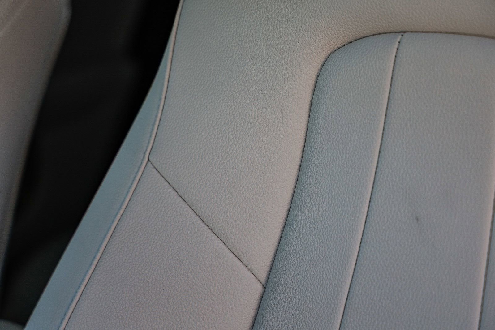 Certified 2025 Mercedes-Benz GLA 250 image 25