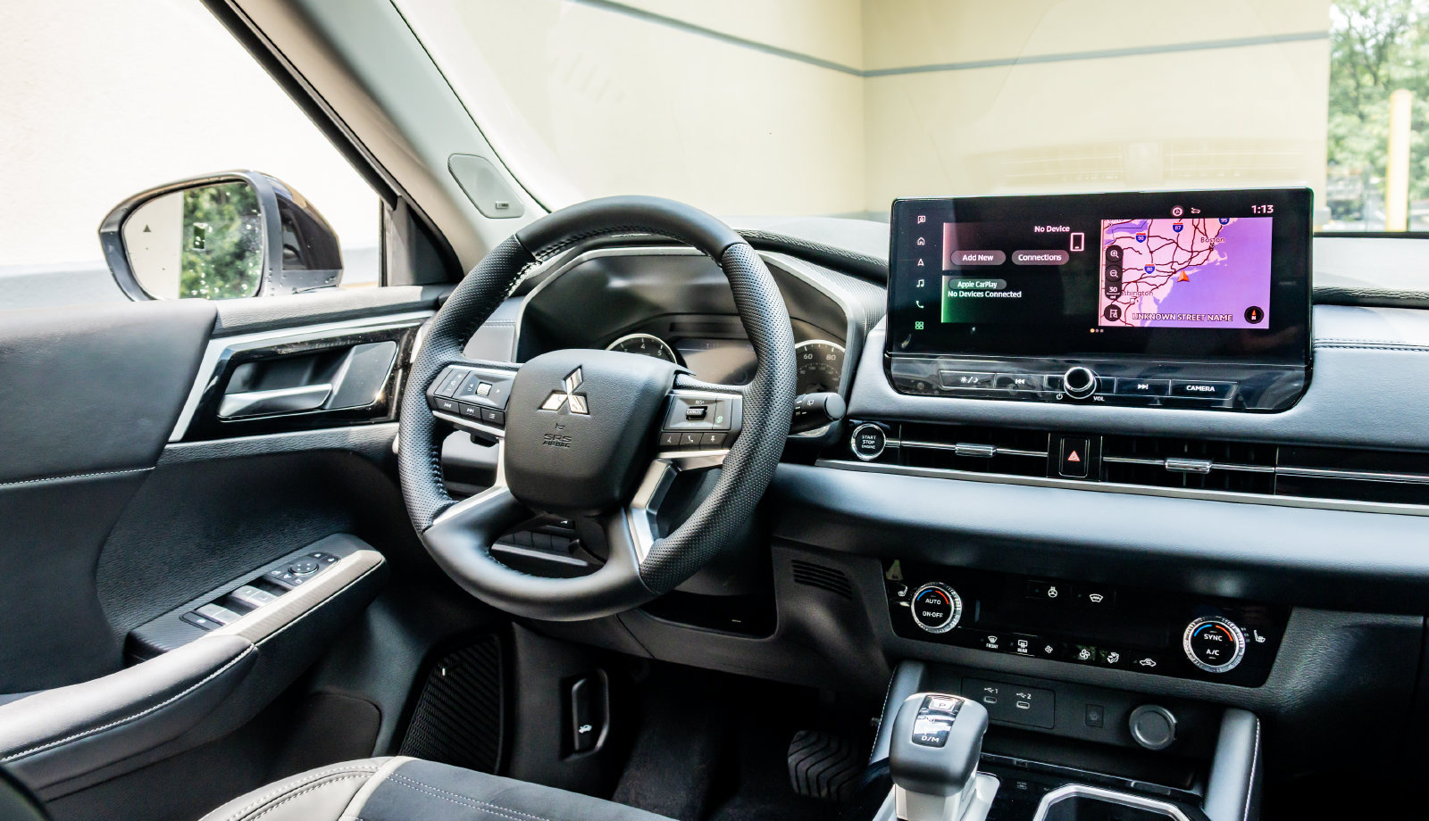 New 2026 Mitsubishi Outlander AWD image 18