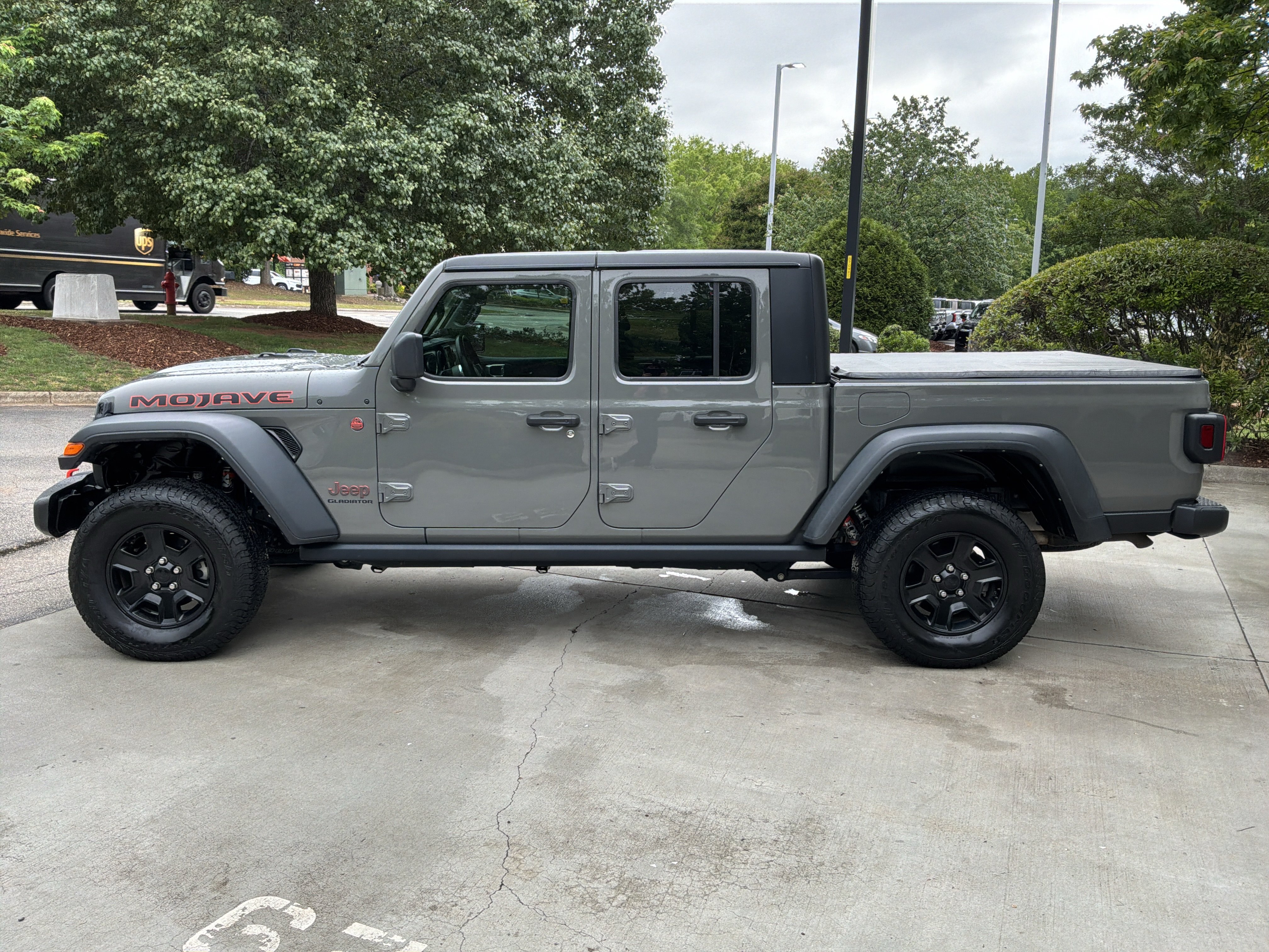 Used 2022 Jeep Gladiator Mojave w/ Trailer Tow Package AWD/4WD image 7