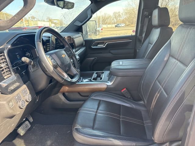 Used 2024 Chevrolet Silverado 2500 High Country w/ High Country Premium Package image 14