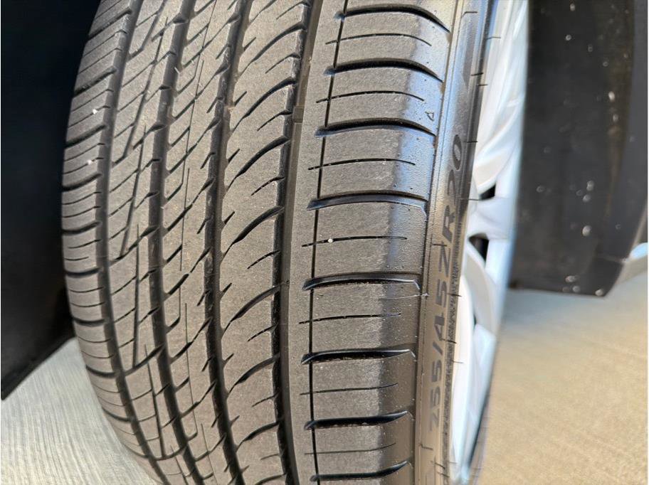 Used 2016 Tesla Model X Performance image 28