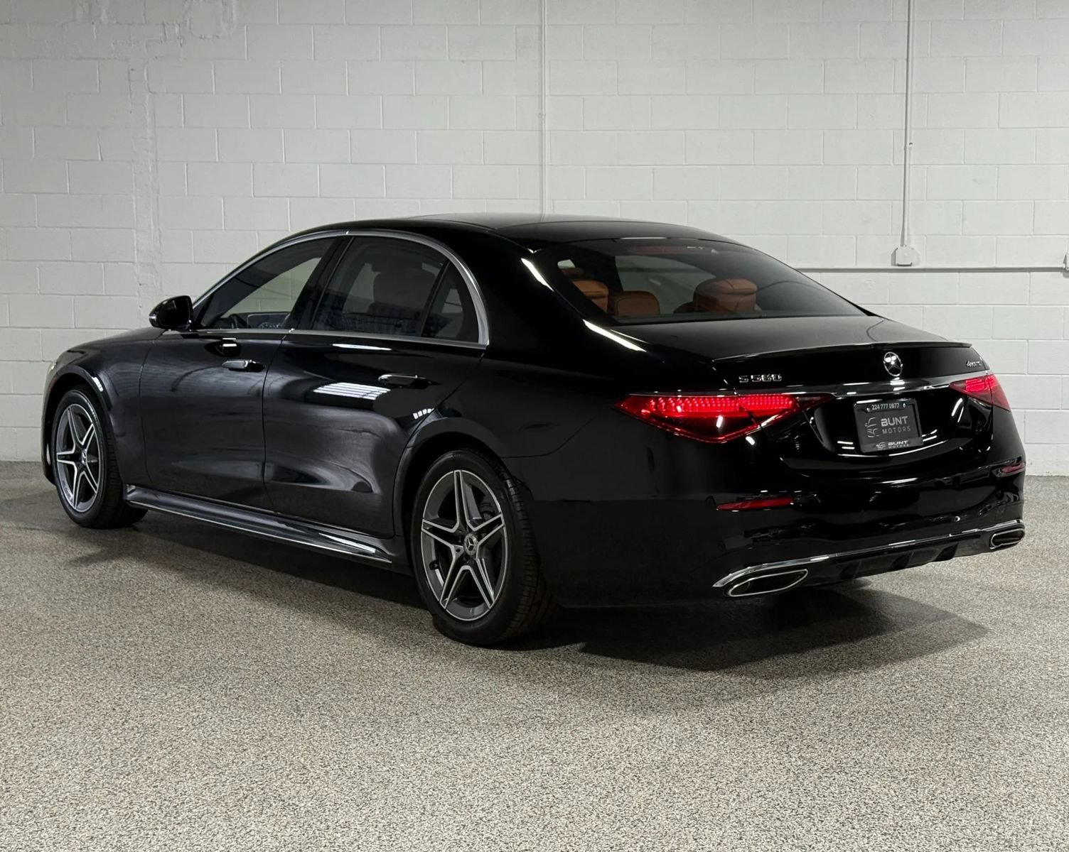Used 2023 Mercedes-Benz S 580 4MATIC Sedan image 6