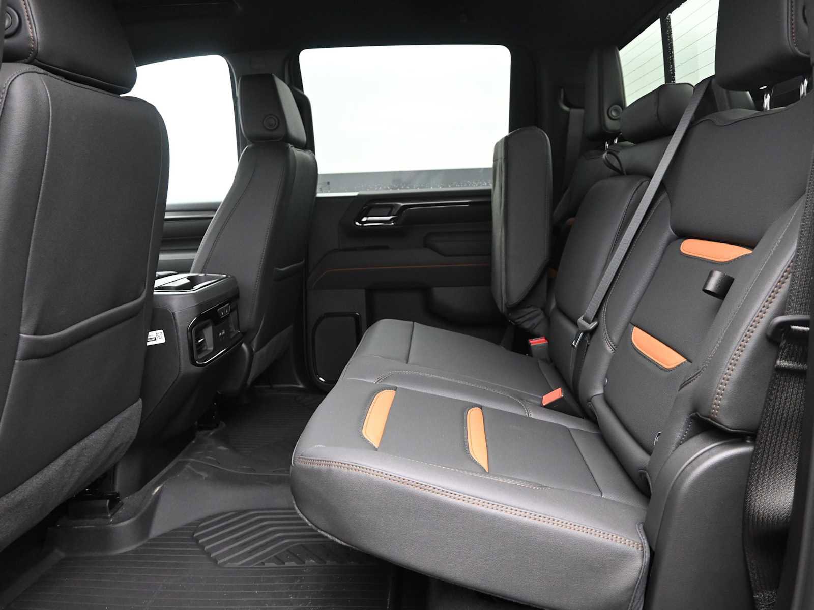 New 2026 GMC Sierra 2500 AT4 w/ AT4 Premium Plus Package image 18