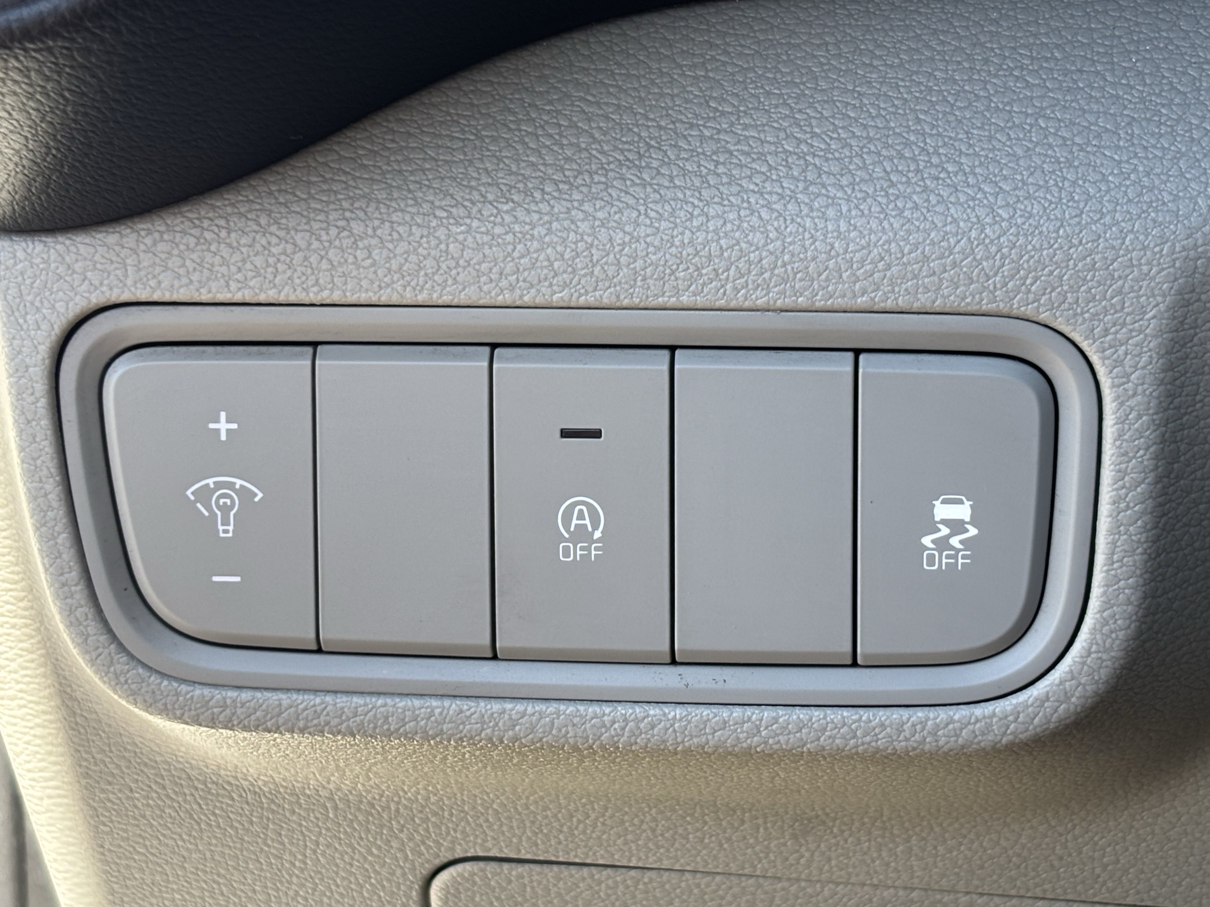 Certified 2021 Kia Soul LX FWD image 29