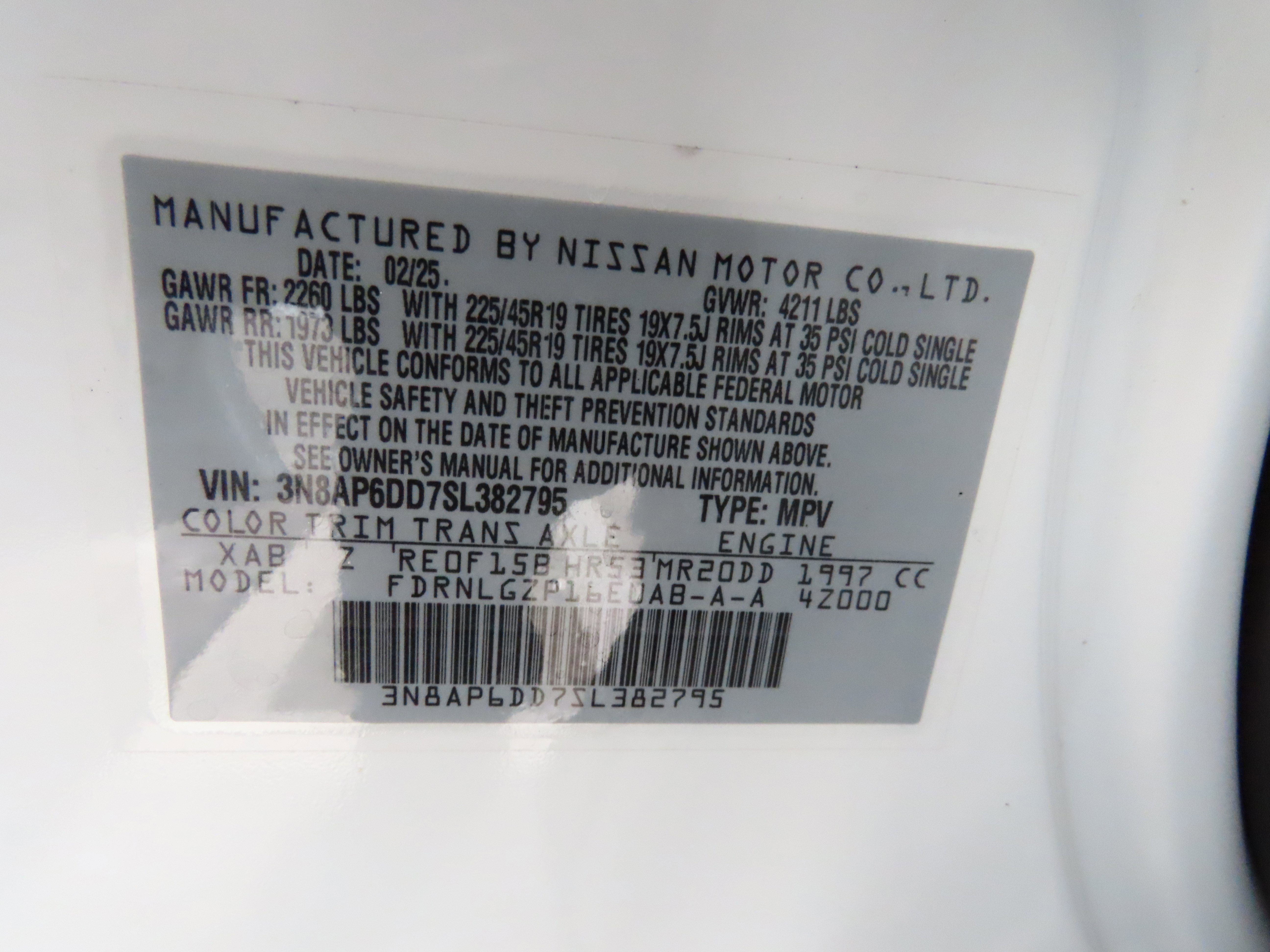 Used 2025 Nissan Kicks SR w/ SR Premium Package image 39