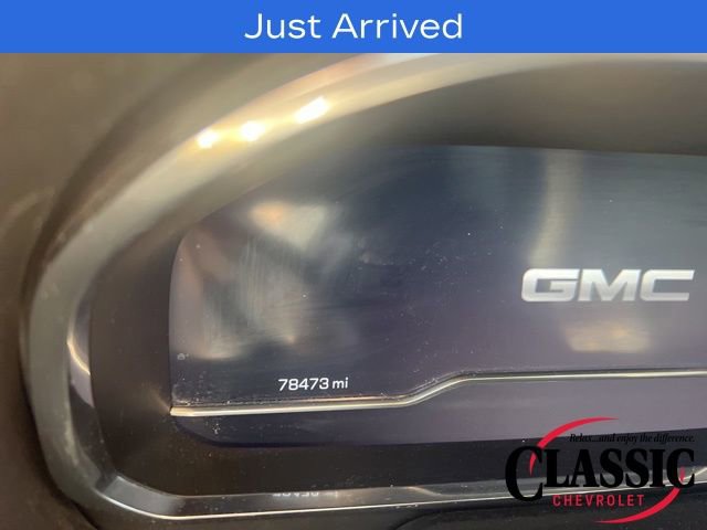 Used 2022 GMC Yukon SLT w/ SLT Premium Package image 17