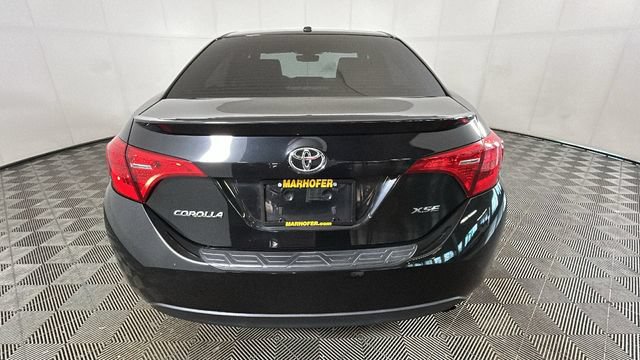 Used 2018 Toyota Corolla XSE FWD image 3