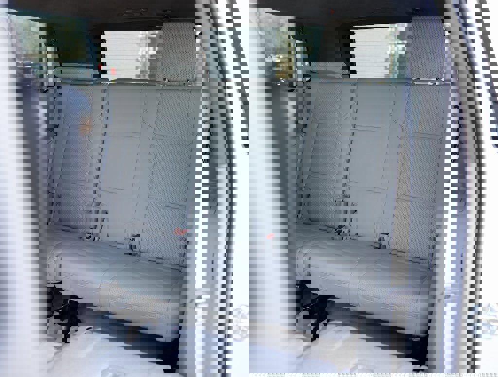 New 2026 Cadillac Escalade Platinum Sport w/ LPO, Floor Liner Package image 42