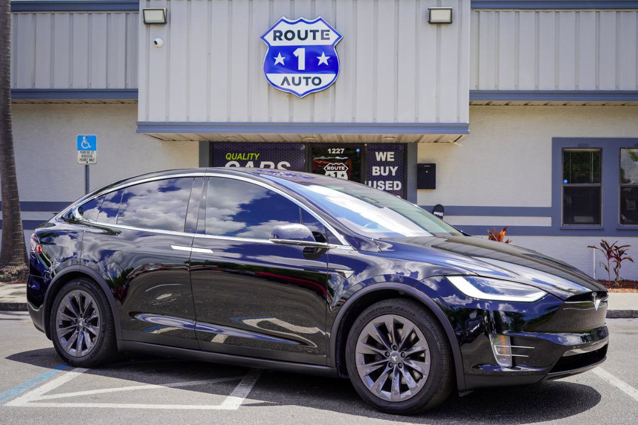 Used 2018 Tesla Model X 100D AWD/4WD image 4