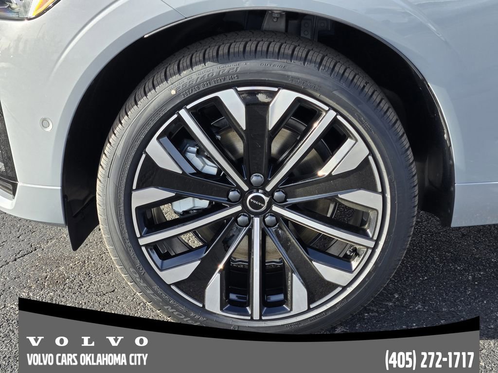New 2026 Volvo XC60 T8 Ultra w/ Protection Package Premier image 13