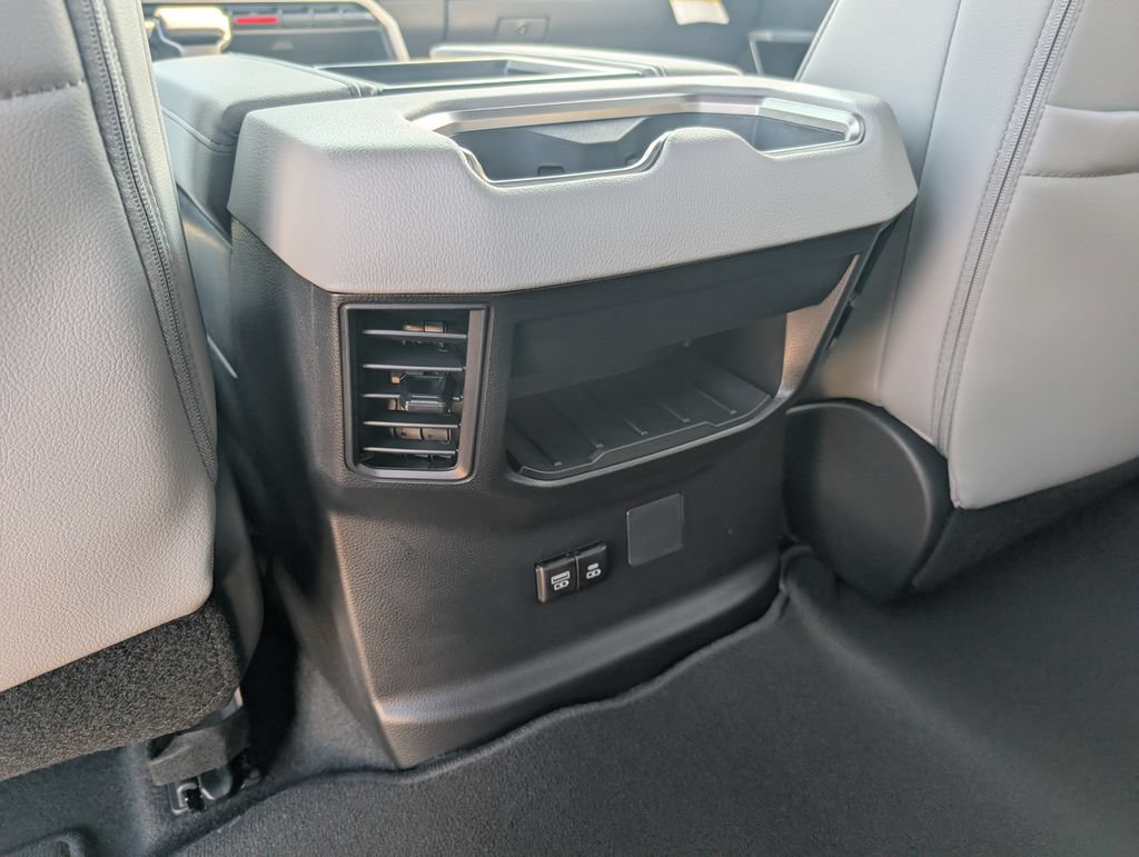 New 2026 Toyota Tundra Limited AWD/4WD image 28