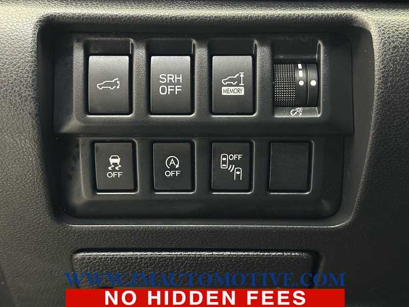 Used 2020 Subaru Forester Limited image 34