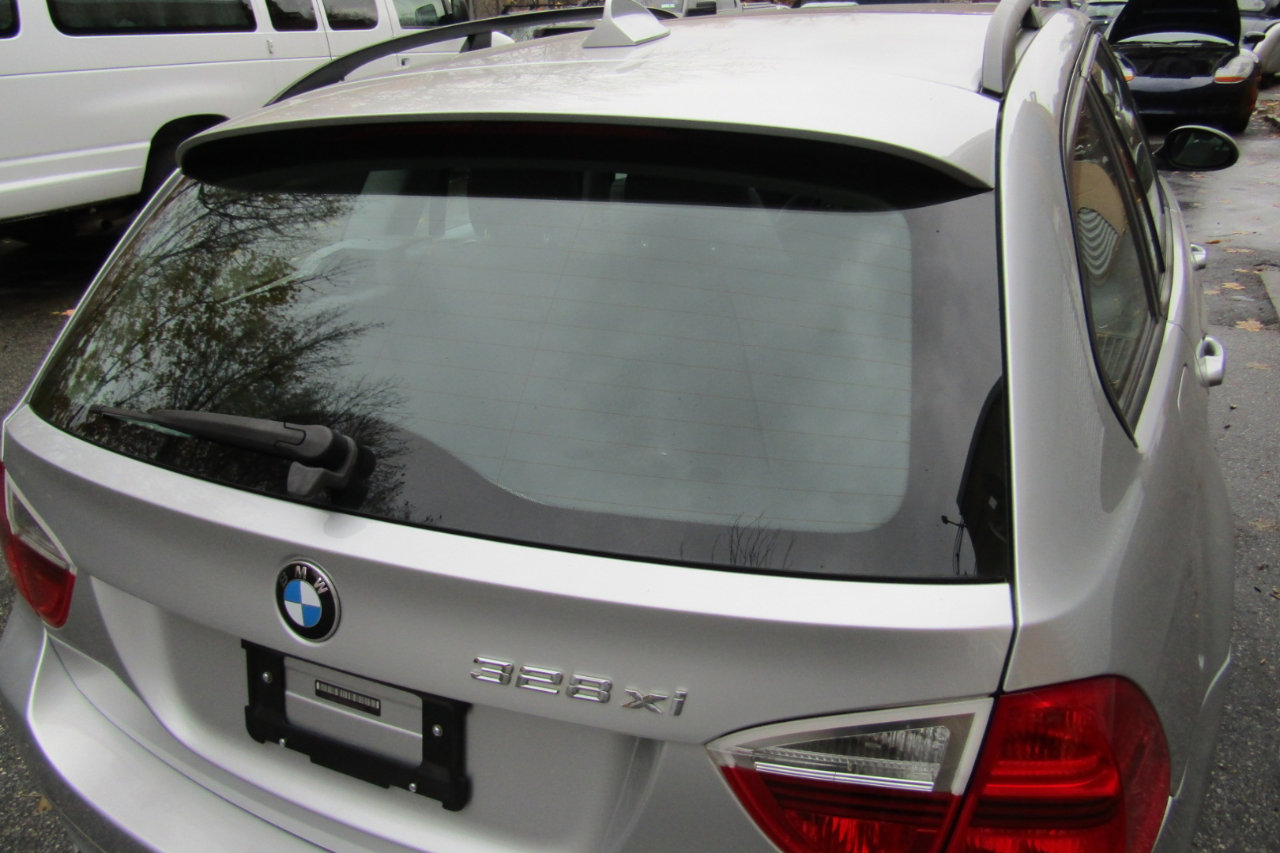 Used 2007 BMW 328xi Wagon image 15