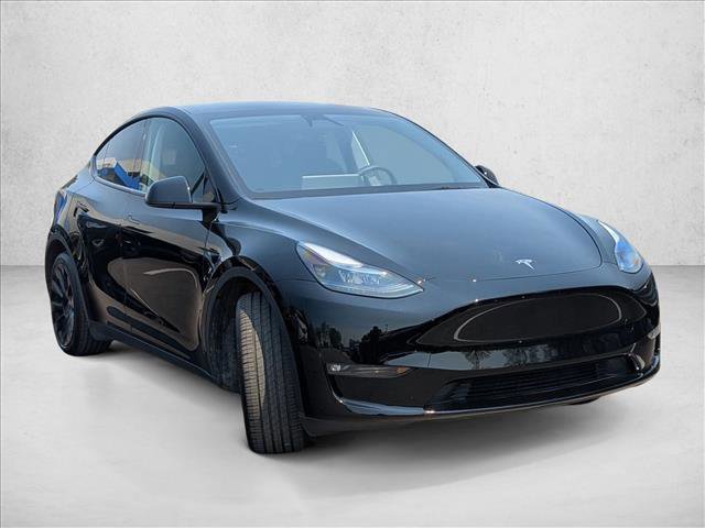Used 2024 Tesla Model Y Long Range image 3