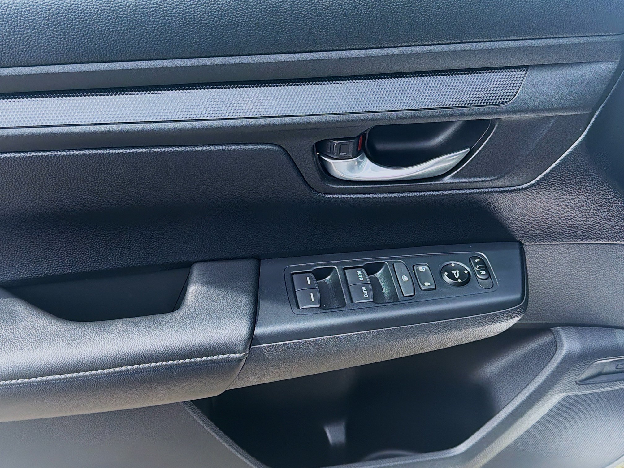 Certified 2024 Honda CR-V EX image 16