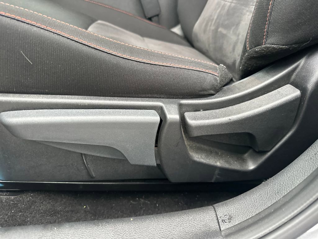 Used 2024 Nissan Sentra SR FWD image 15