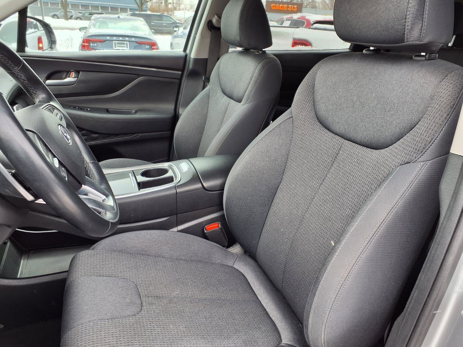 Used 2023 Hyundai Santa Fe SEL image 4