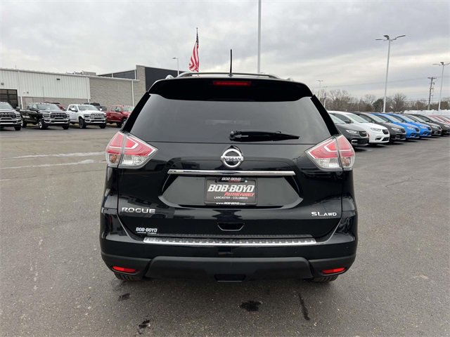 Used 2016 Nissan Rogue SL w/ SL Premium Package image 6