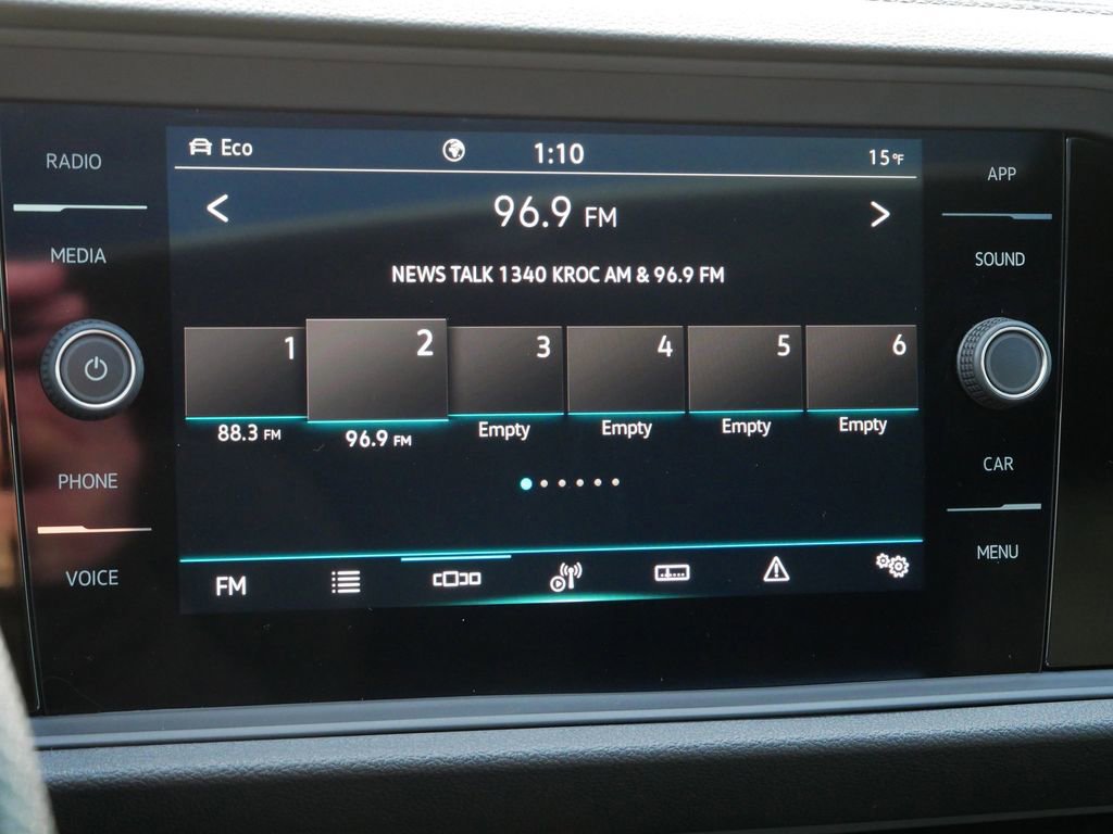 Used 2024 Volkswagen Jetta GLI Autobahn image 22