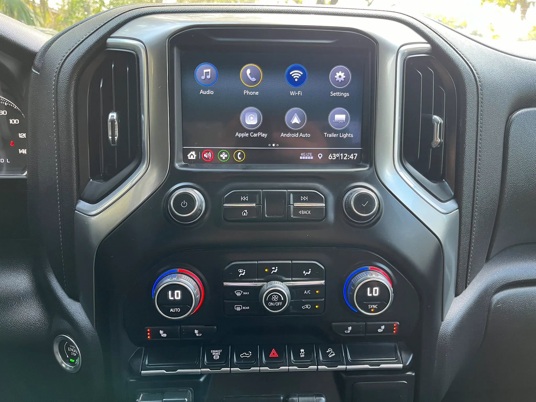 Used 2023 Chevrolet Silverado 2500 LT w/ Convenience Package image 11