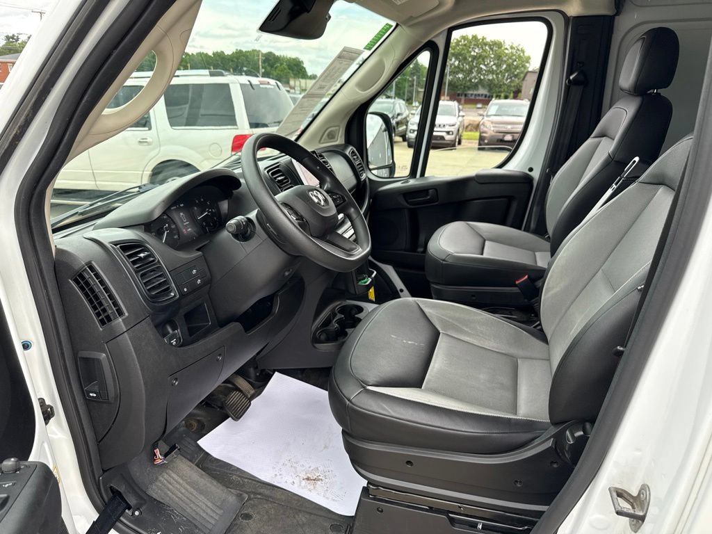 Used 2025 RAM ProMaster 2500 w/ Convenience Group FWD image 25