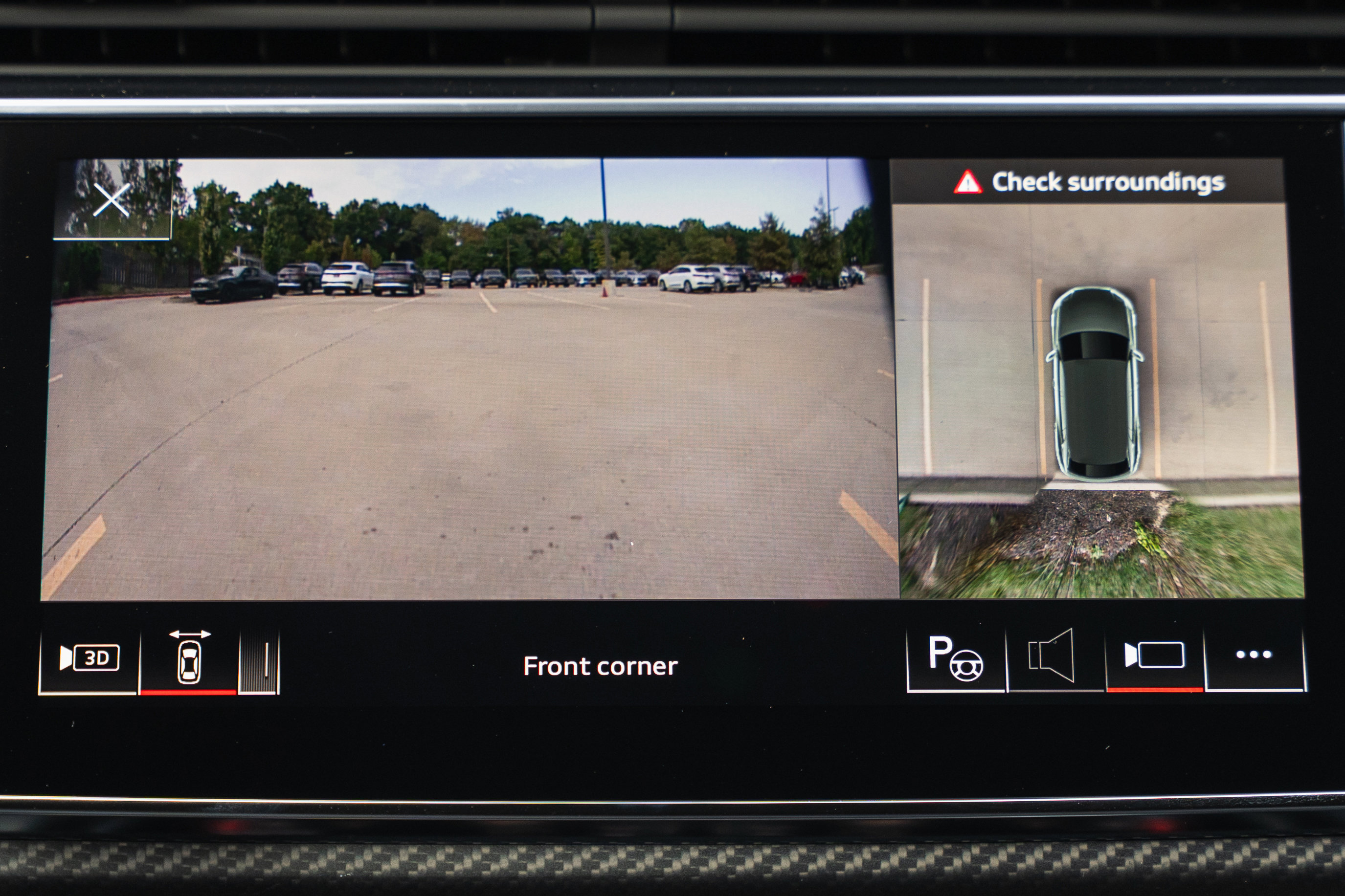 New 2026 Audi SQ8 Prestige image 15