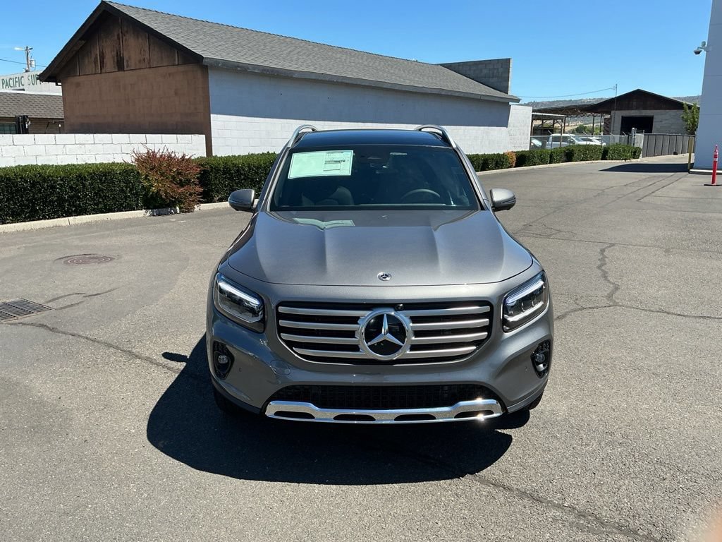 New 2026 Mercedes-Benz GLB 250 4MATIC image 4