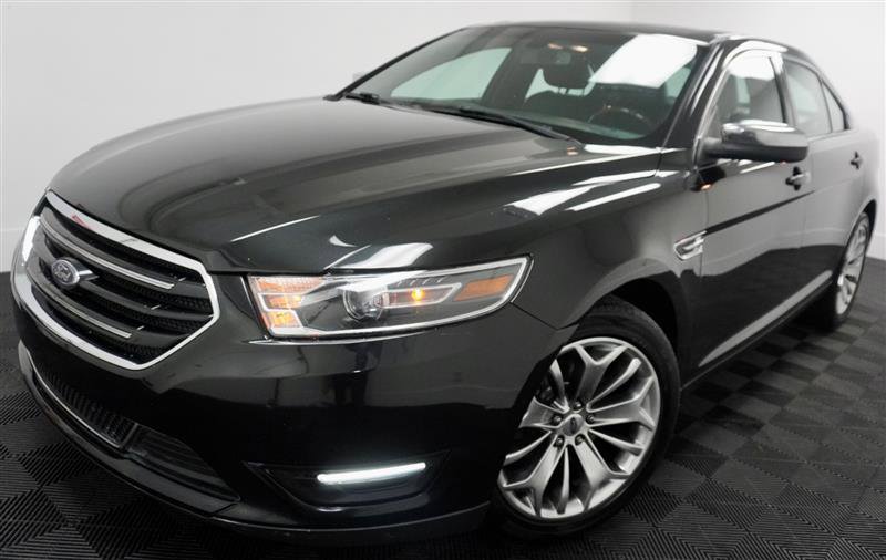 Used 2015 Ford Taurus Limited image 46