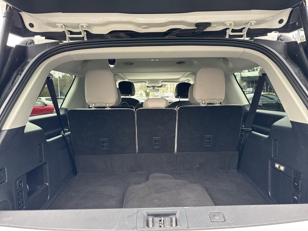 Used 2025 Lincoln Navigator L Reserve image 13