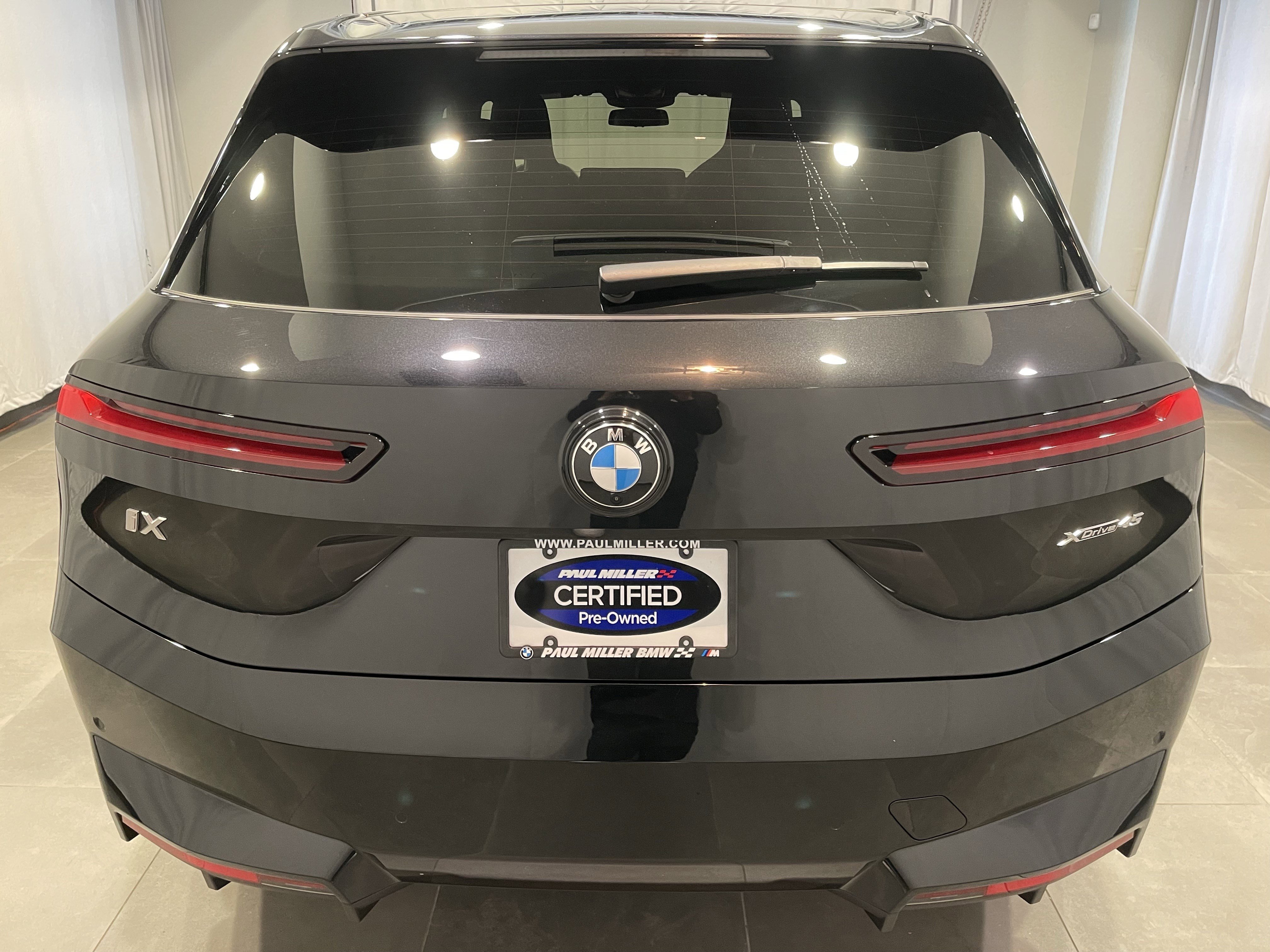 Used 2026 BMW iX xDrive45 AWD/4WD image 5