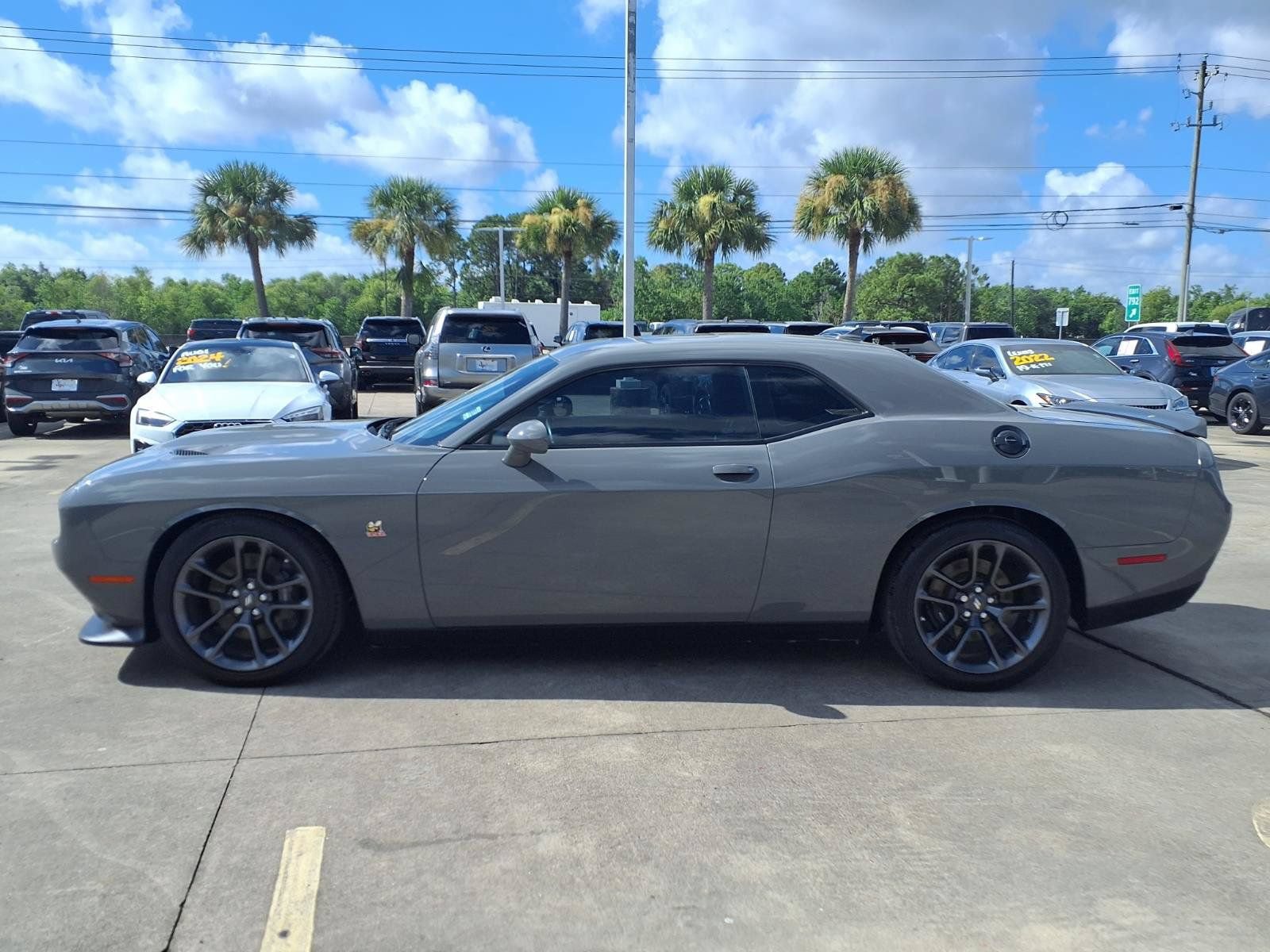 Used 2023 Dodge Challenger R/T Scat Pack w/ Plus Package RWD image 9