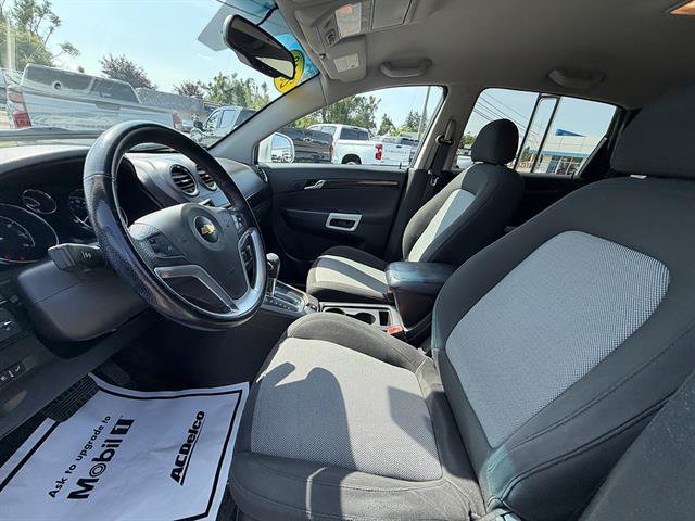 Used 2013 Chevrolet Captiva Sport LT FWD image 9