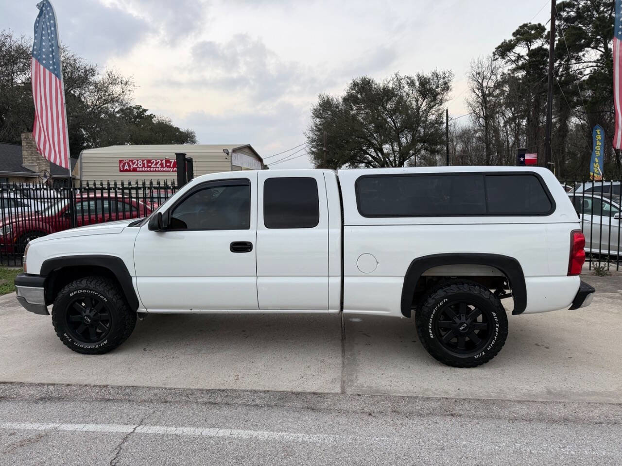 Used 2004 Chevrolet Silverado 1500 LS w/ Light Duty Power Package image 12