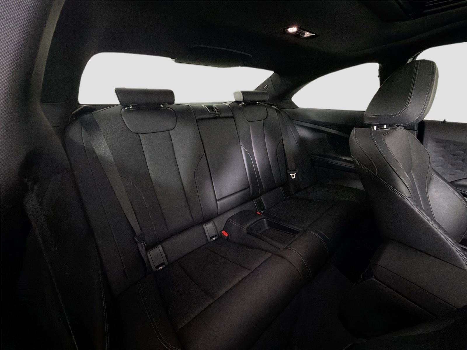 Certified 2024 BMW 230i Coupe w/ Premium Package RWD image 26