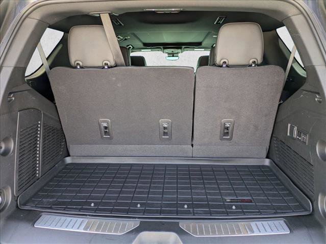 Used 2023 Chevrolet Tahoe Premier w/ Premium Package 2 RWD image 6