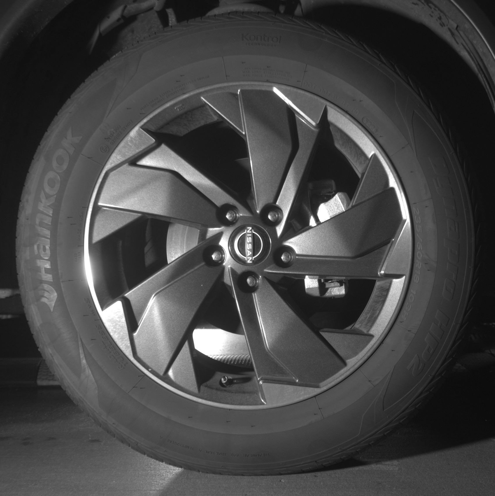 Used 2025 Nissan Rogue SV AWD/4WD image 13