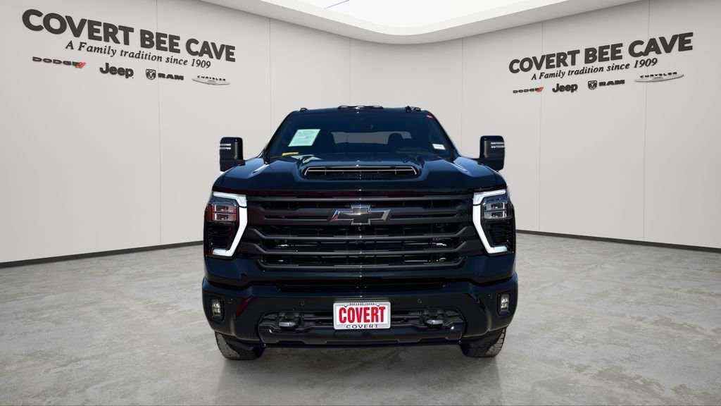 Used 2025 Chevrolet Silverado 2500 High Country w/ High Country Premium Package image 2