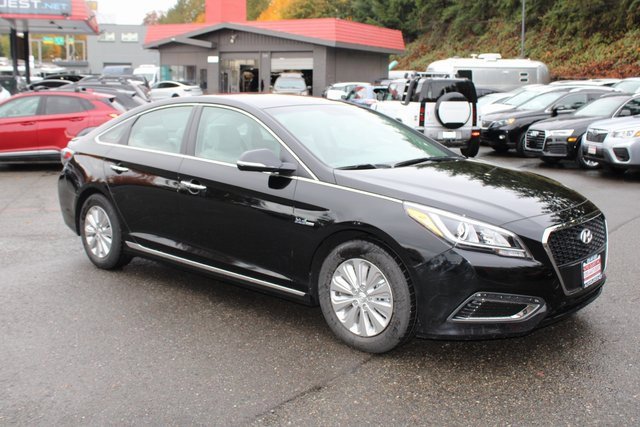 Used 2017 Hyundai Sonata SE