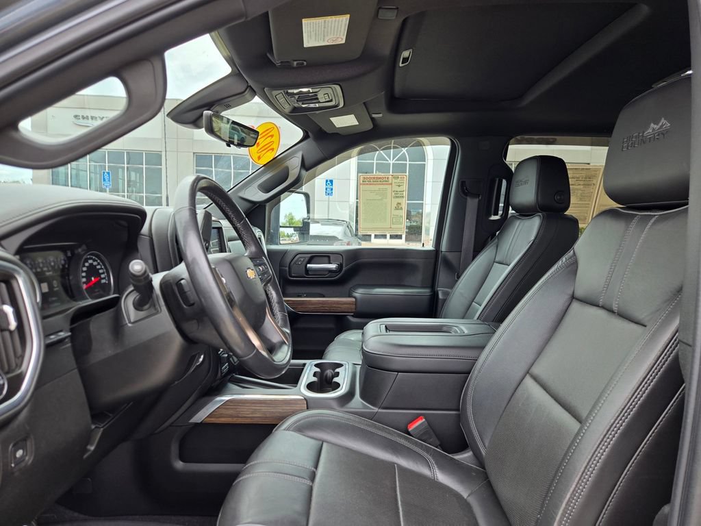 Used 2020 Chevrolet Silverado 3500 High Country w/ Z71 Off-Road Package AWD/4WD image 31