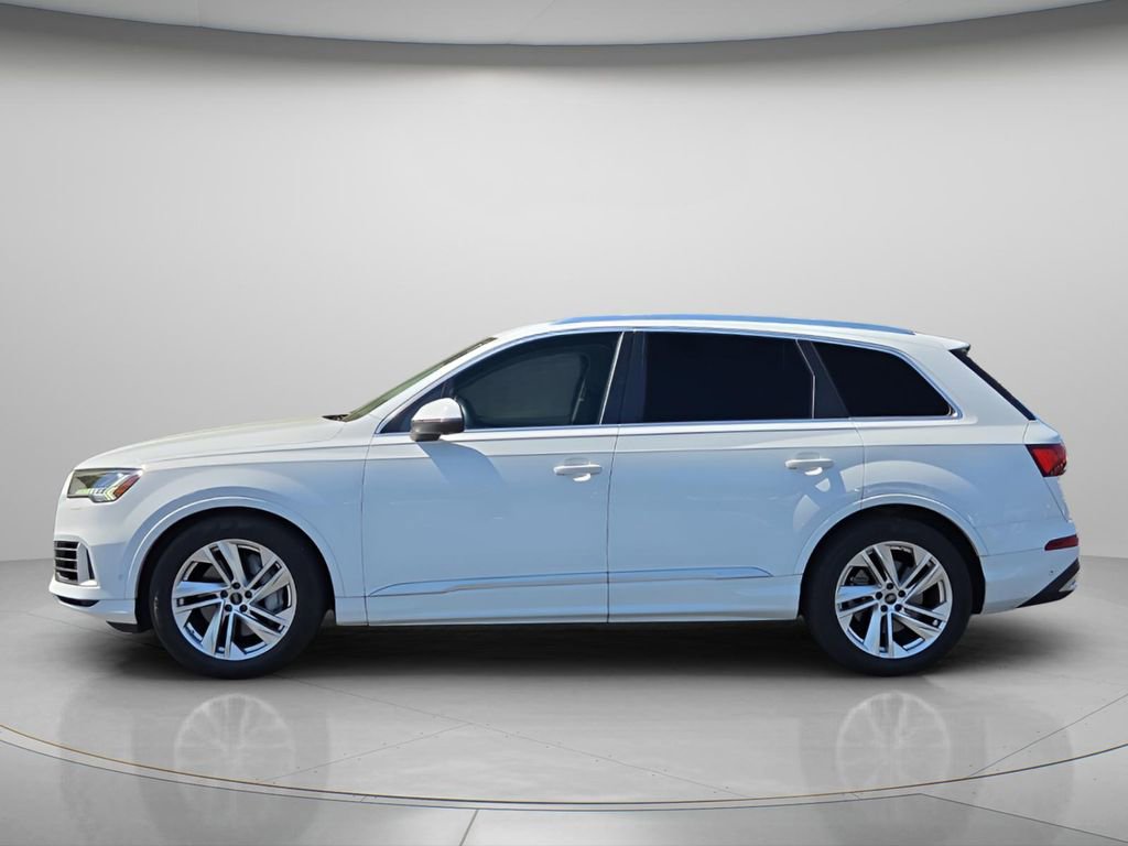 Certified 2023 Audi Q7 3.0T Prestige image 3