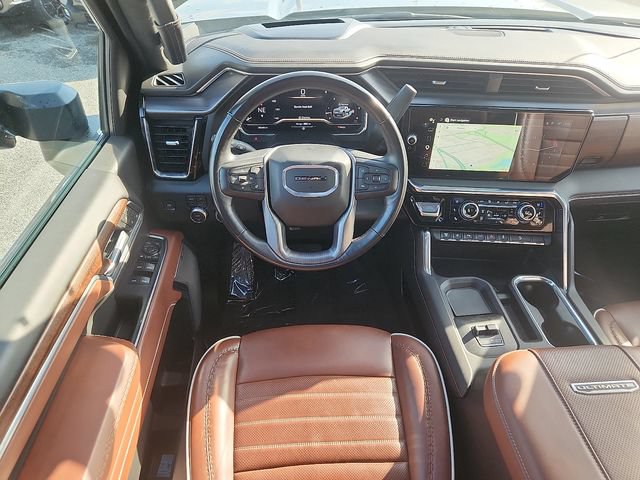 Certified 2025 GMC Sierra 2500 Denali Ultimate AWD/4WD image 11
