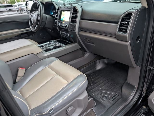 Used 2019 Ford Expedition Max XLT image 15