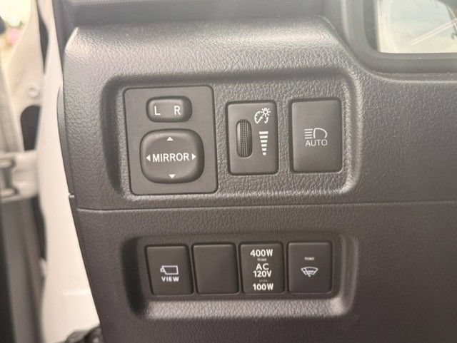 Used 2023 Toyota 4Runner Limited AWD/4WD image 12