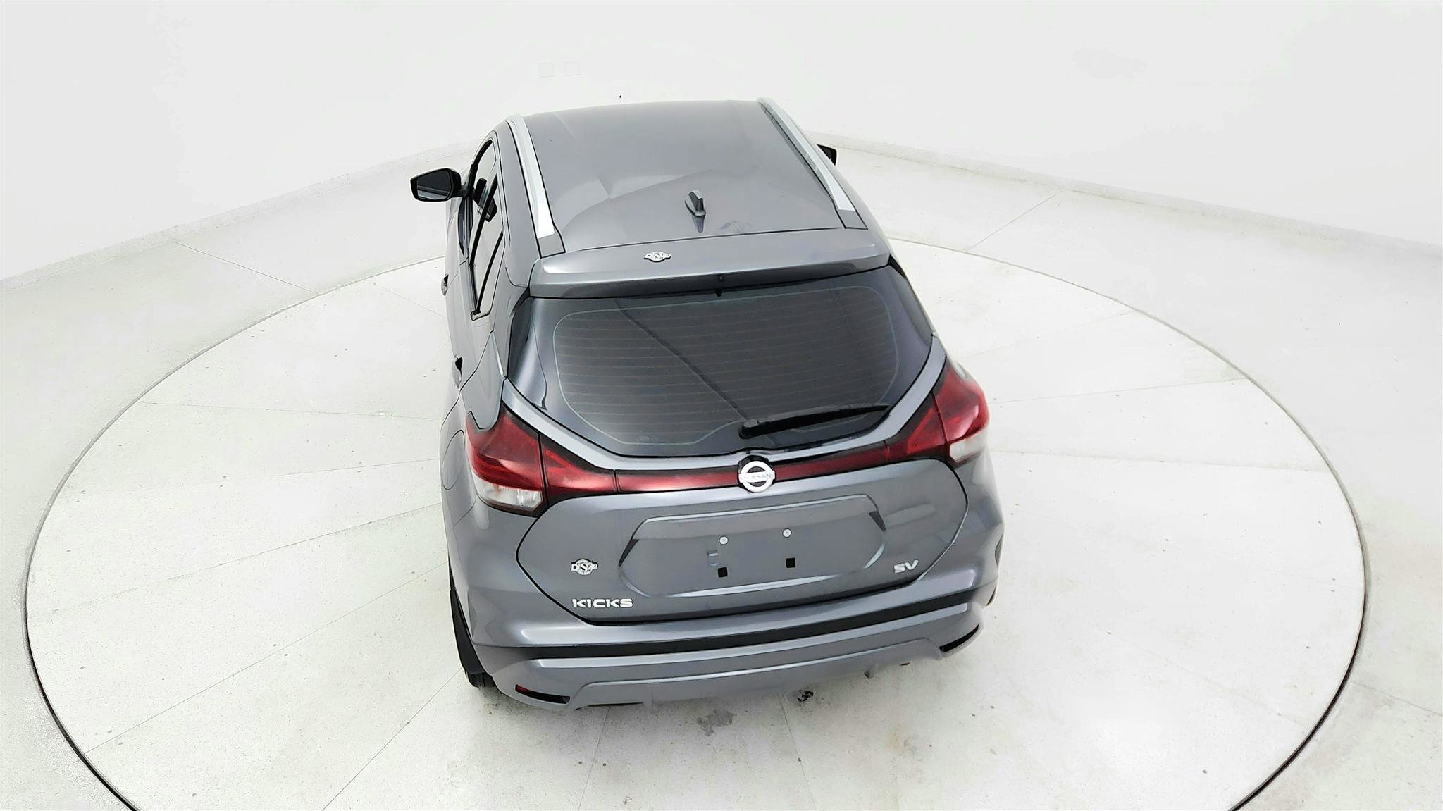 Used 2021 Nissan Kicks SV FWD image 16