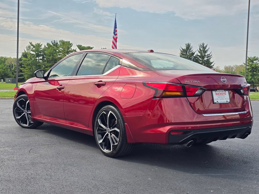 Used 2023 Nissan Altima 2.5 SR w/ SR Premium Package FWD image 6